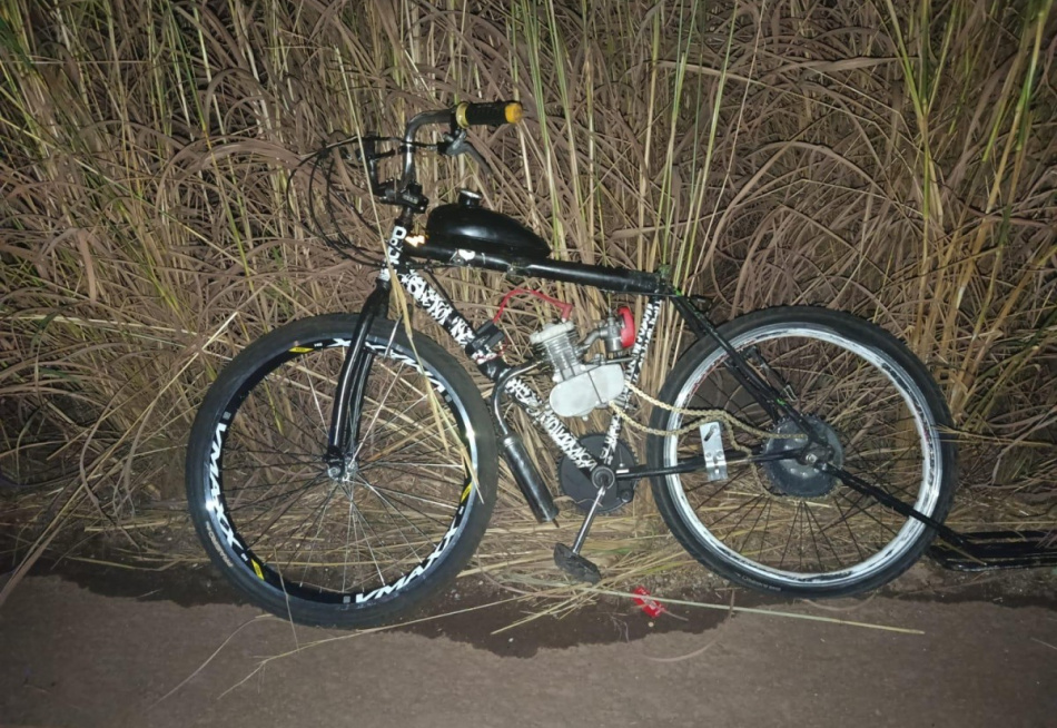 Adolescente fica gravemente ferido em acidente na BR-352; motorista supostamente embriagado é preso.