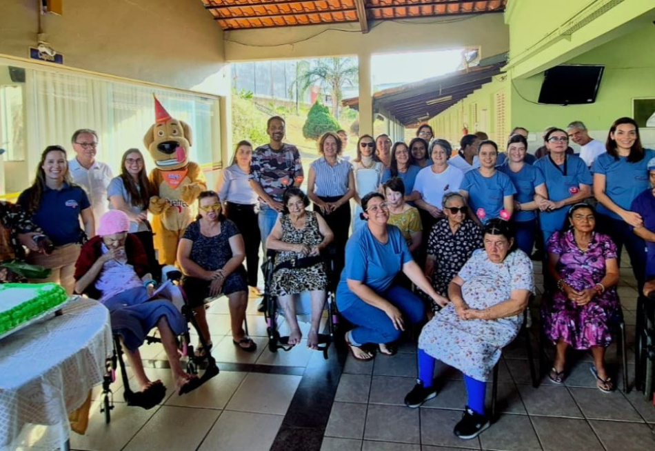 Na última segunda-feira, 25 de agosto, a Cidade Ozanan foi contemplada com a entrega simbólica
