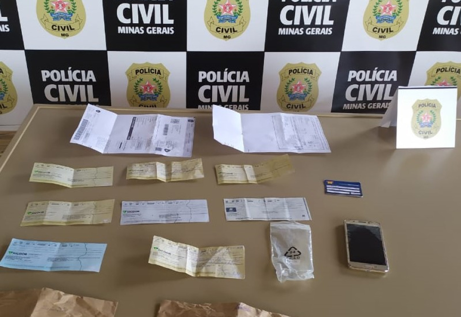 Homem é preso em Divinópolis suspeito de fraudes e corrupção ativa