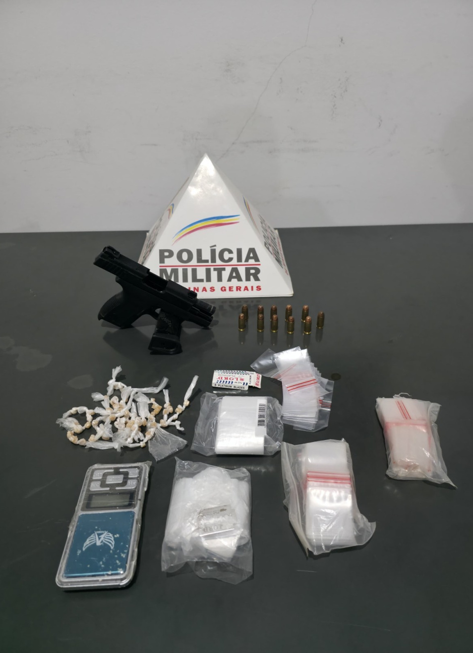 Papagaios - PM prende indivíduo por tráfico de drogas e porte ilegal de arma de fogo.