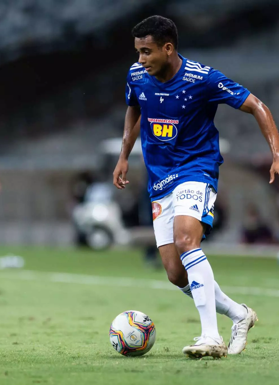 Cruzeiro empata em casa com o Figueirense e se distancia do grupo dos quatro primeiros colocados da Série B