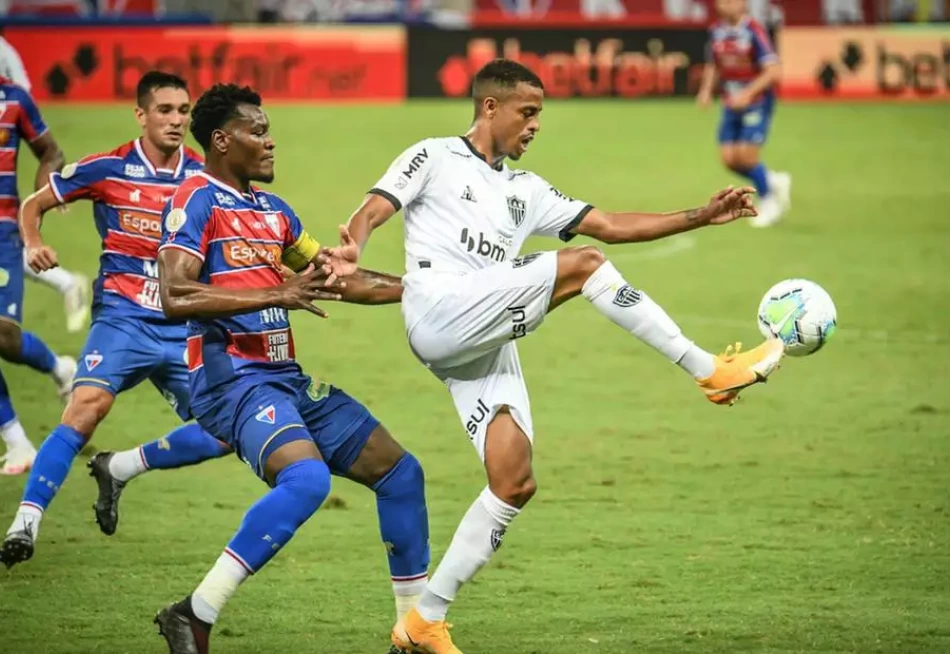 Atlético é derrotado pelo Fortaleza, mas mantém a liderança do Campeonato Brasileiro