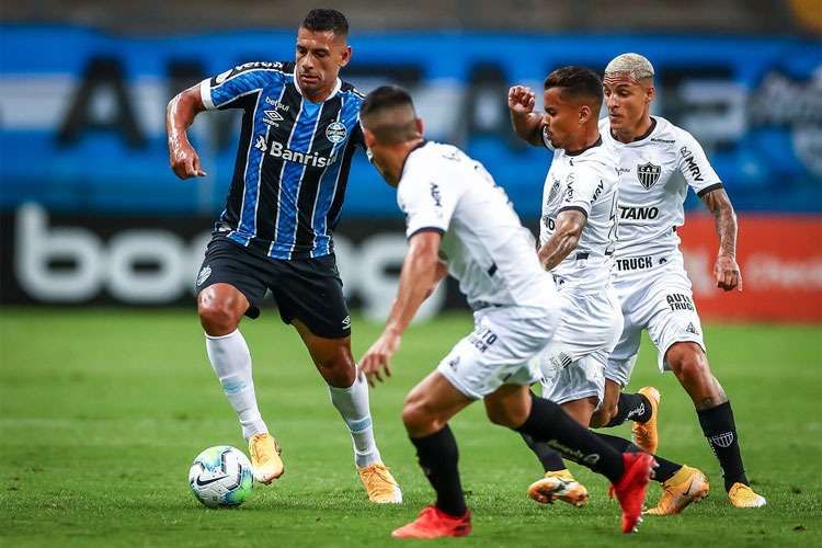 Atlético empata com o Grêmio, desperdiça chance de encostar no líder São Paulo e ainda corre o risco de perder o terceiro lugar