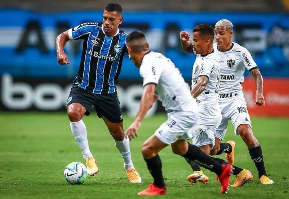 Atlético empata com o Grêmio, desperdiça chance de encostar no líder São Paulo e ainda corre o risco de perder o terceiro lugar