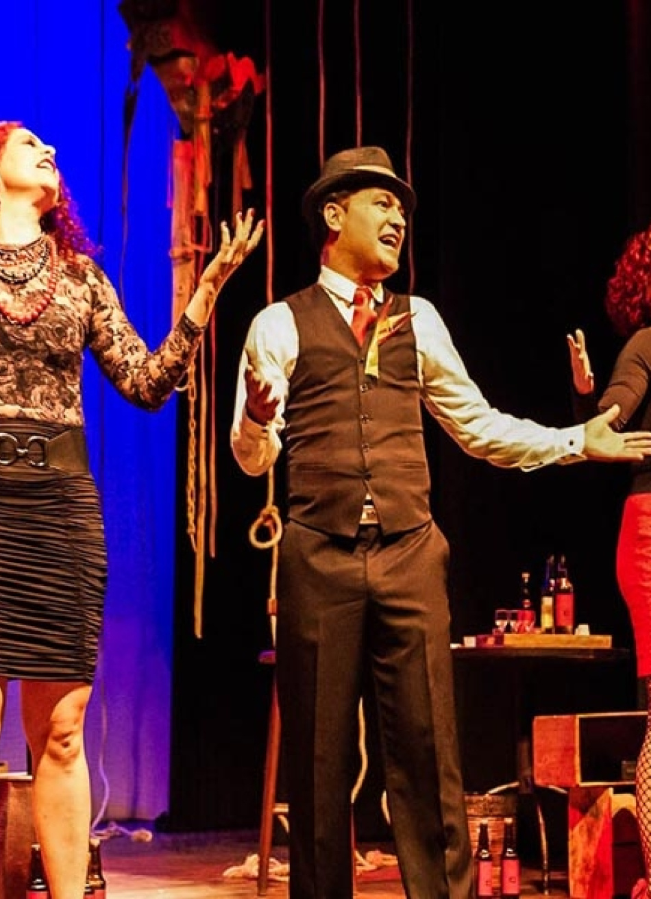 Teatro Municipal vai voltar a receber o público e na sexta-feira será apresentado o espetáculo Poesia com Cachaça