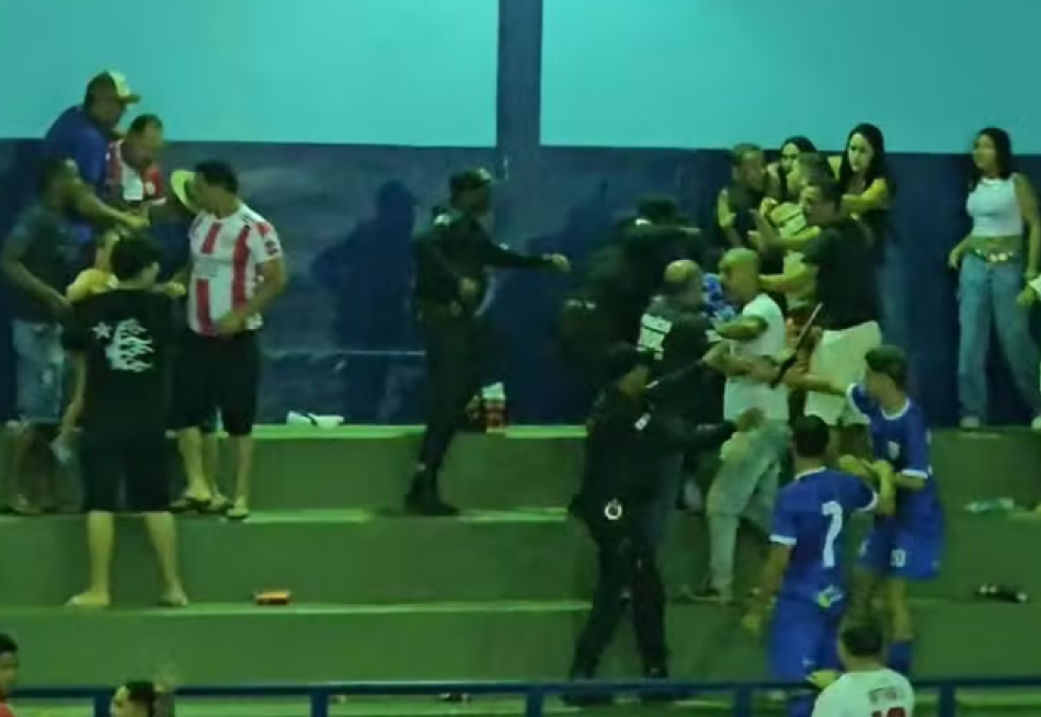 Final de campeonato de futsal no interior de Minas Gerais termina em tumulto generalizado