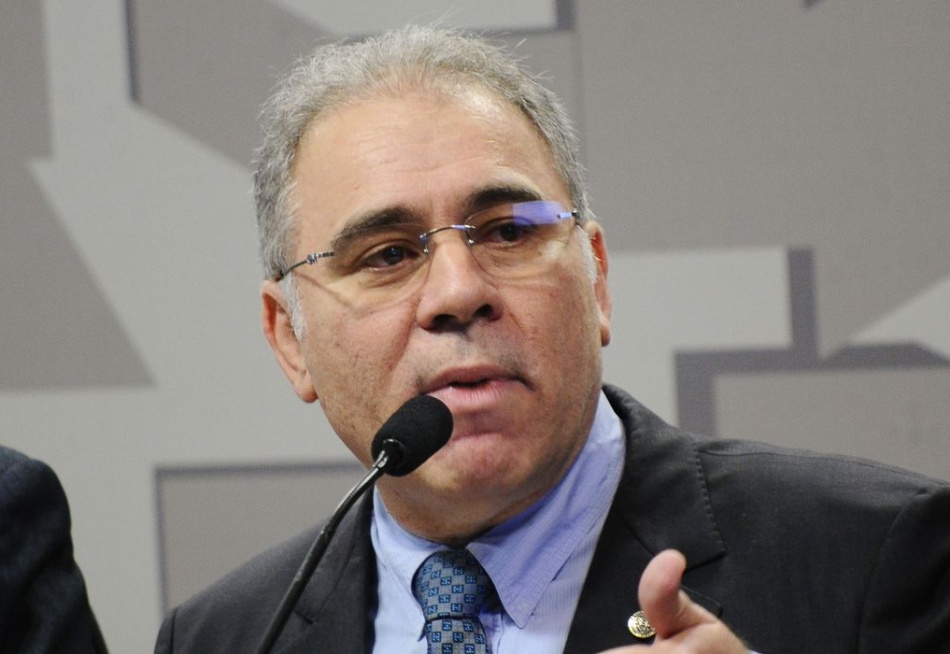 Bolsonaro anuncia Marcelo Queiroga como novo ministro da Saúde