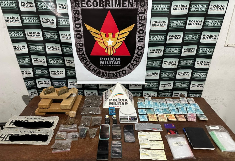 Pará de Minas – Polícia Militar prende dois suspeitos por tráfico de drogas