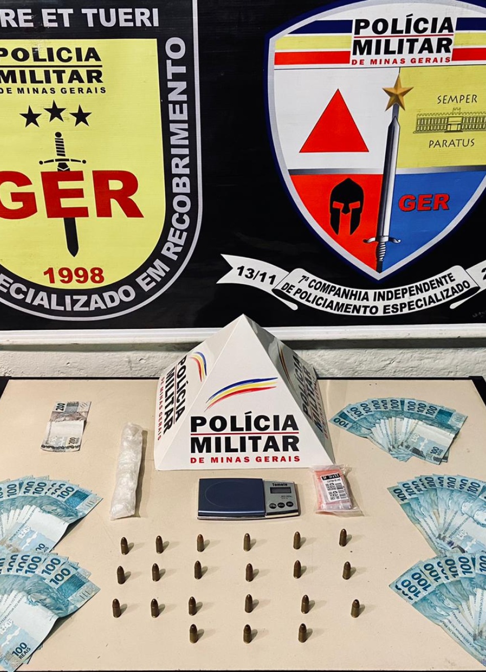 Polícia Militar prendeu homem de 29 anos em Divinópolis acusado de guardar munições em sua casa