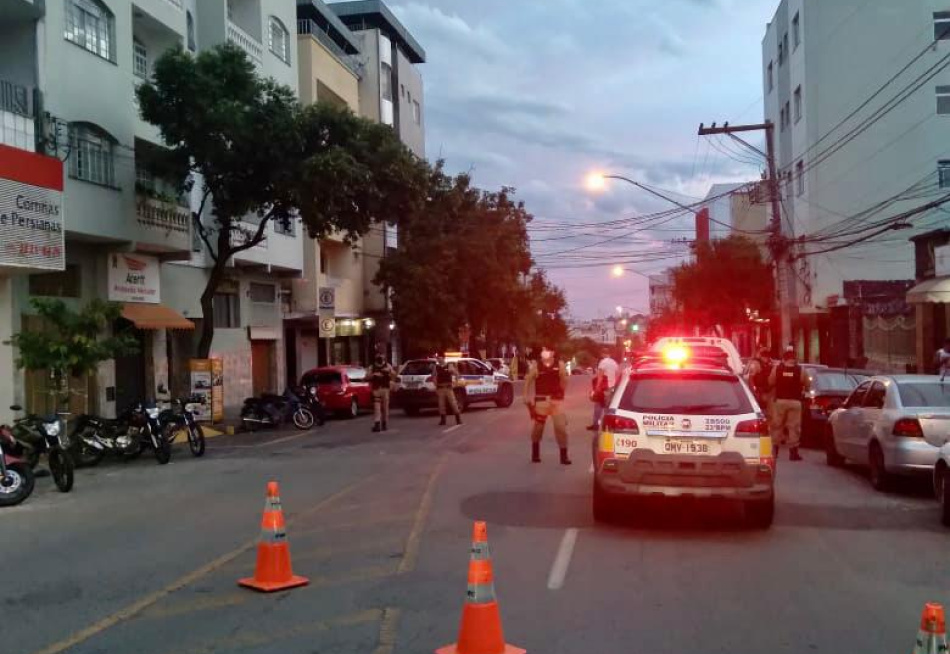PM realizou operação em Divinópolis para prevenir crimes violentos e perturbação do sossego