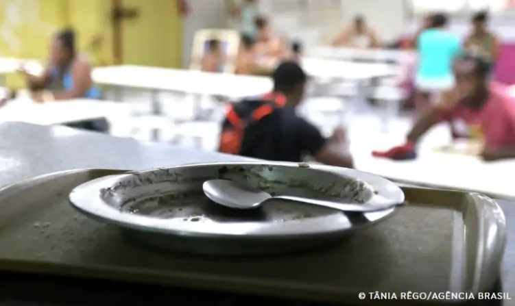 Metade das cidades brasileiras ainda não tem estrutura para combater a fome, aponta IBGE