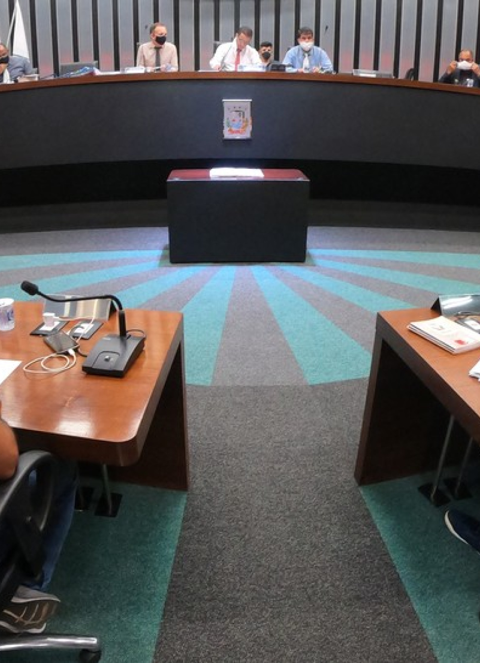 Reunião extraordinária na Câmara discutiu projetos que denominam nomes de ruas e praças