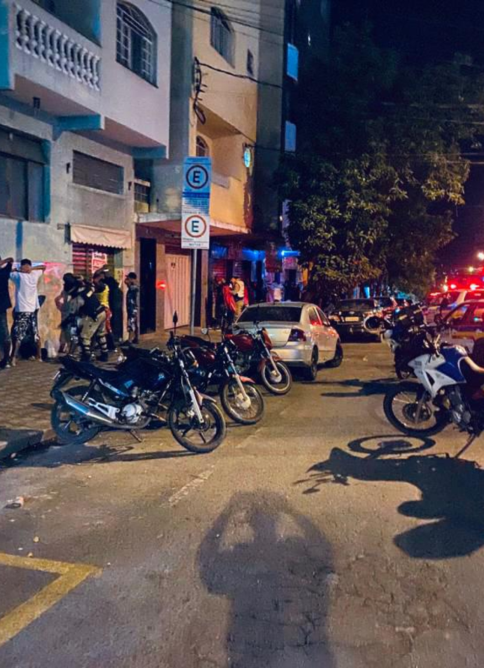 Operação da PM na área central de Divinópolis coíbe crimes e perturbação do sossego