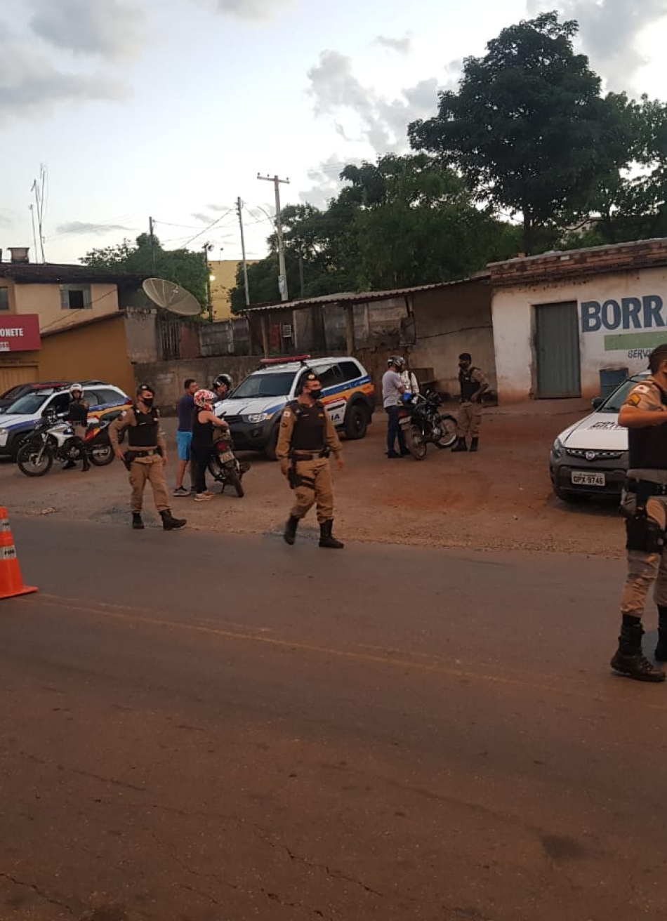 PM apreende em Pará de Minas caminhonete roubada e clonada