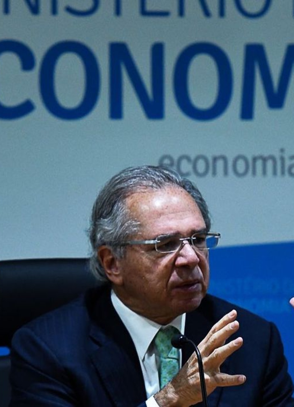 Paulo Guedes anunciou antecipação de 13º de beneficiários do INSS