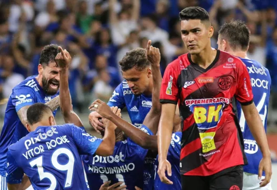 Cruzeiro goleia o Pouso Alegre e assume a vice-liderança do Campeonato Mineiro