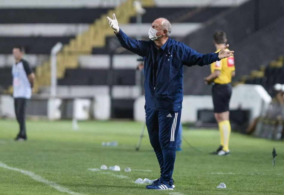 Na estreia de Felipão, Cruzeiro vence o Operário e sobe para o 17º lugar na tabela de classificação da Série B
