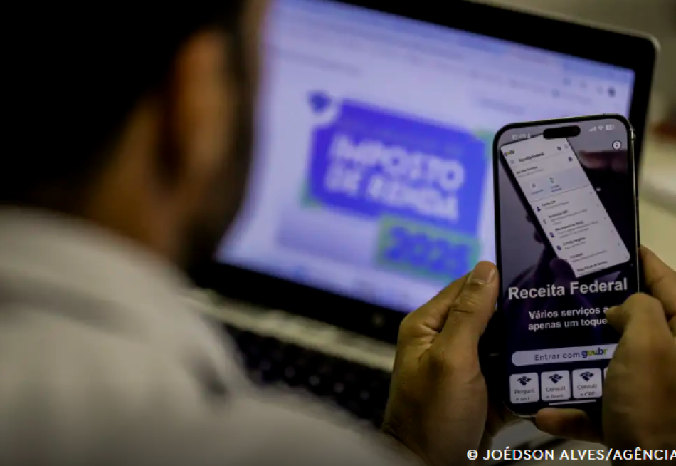 Cerca de 7,2 milhões de contribuintes que entregaram a Declaração do Imposto de Renda Pessoa Física de 2025 dentro do prazo receberão suas restituições