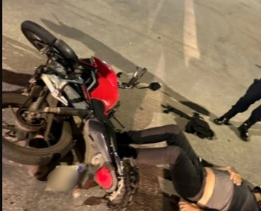 Colisão  entre carro e motocicleta  é registrado na  Av Presidente Vargas