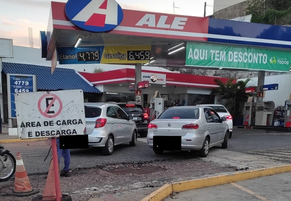 Paralisação dos tanqueiros já tem reflexo nos postos de gasolina de Pará de Minas