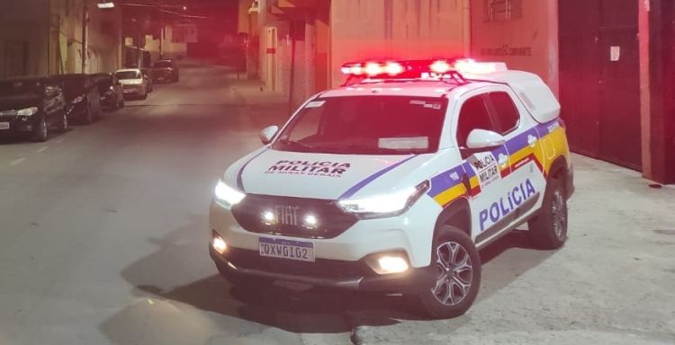 NOVA SERRANA/MG – POLÍCIA MILITAR PRENDE MULHER POR RECEPTAÇÃO DE BICICLETA FURTADA