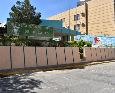 Secretaria de Educação emite nota sobre caso envolvendo aluno da rede municipal