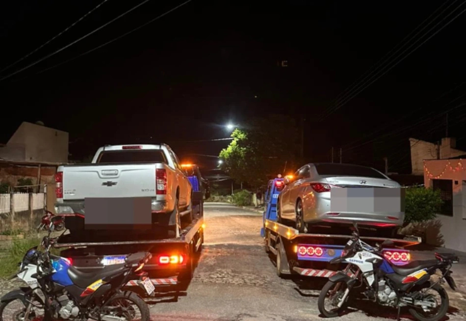 Pará de Minas – PM apreende veículos por perturbação do sossego no bairro Nossa Senhora de Fátima