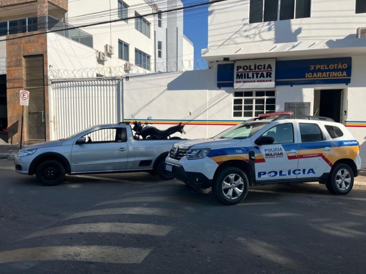 PM prende suspeito por praticar direção perigosa em Antunes.