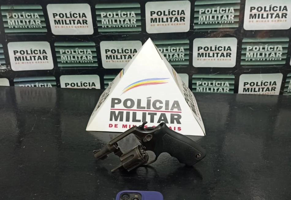 PM prende homem por venda ilegal de arma em Pará de Minas