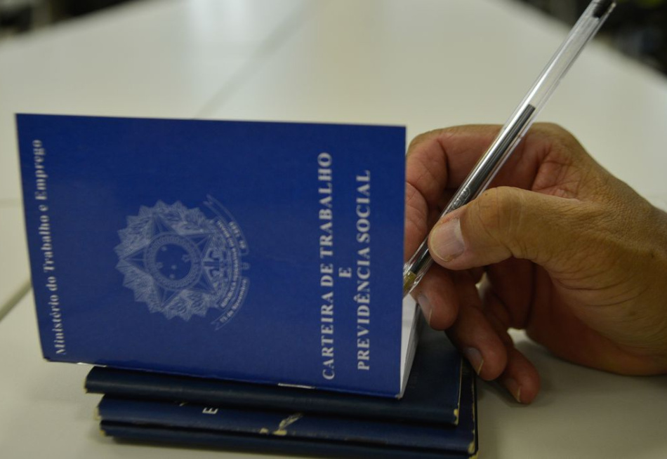 Painel de vagas do Sine é novo aliado dos mineiros para oportunidades de empregos