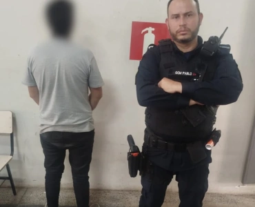 Guarda Civil Municipal prende homem por furto em supermercado