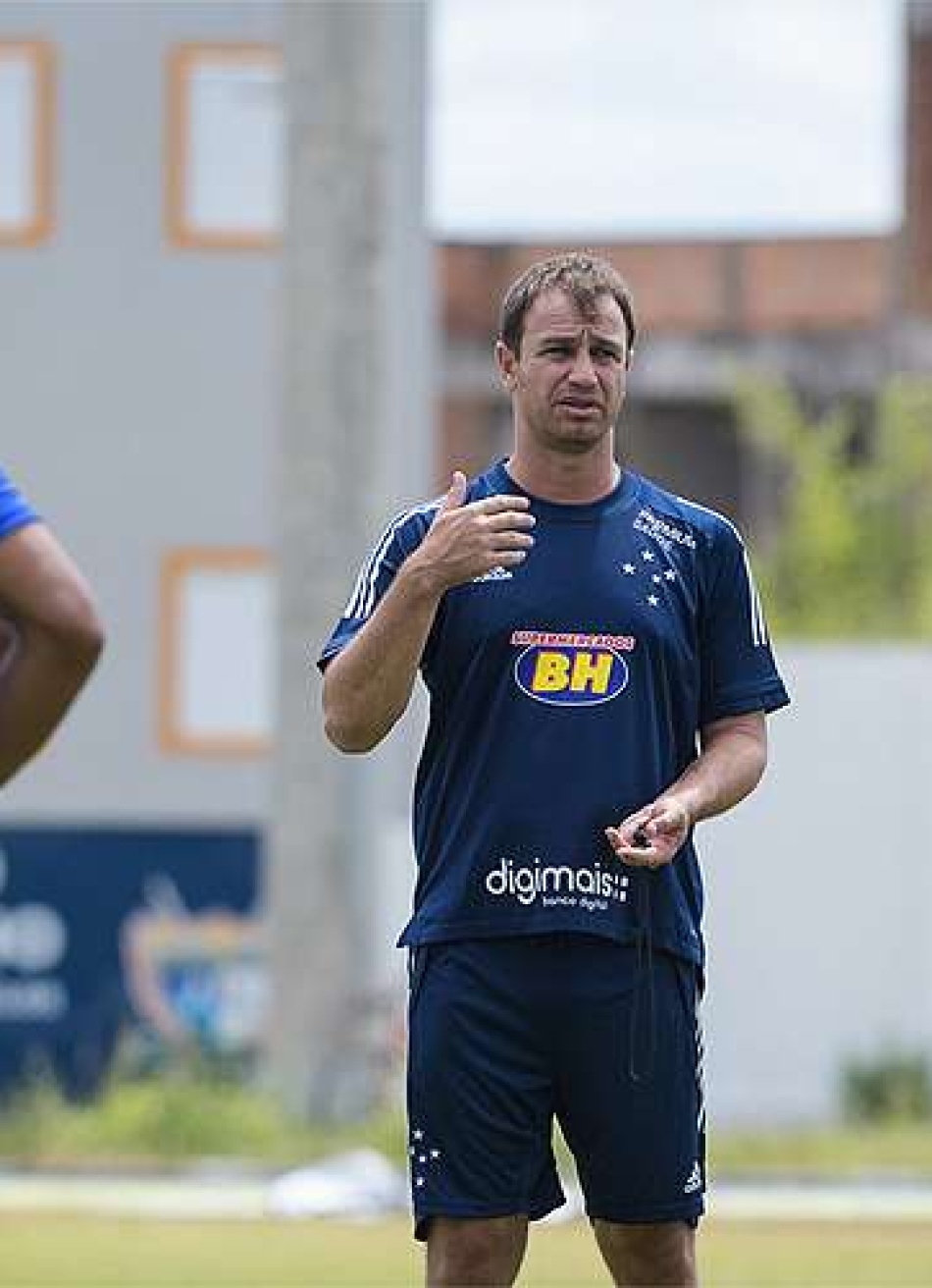 Cruzeiro pega o São Raimundo-RR e inicia caminhada pelo sétimo título da Copa do Brasil