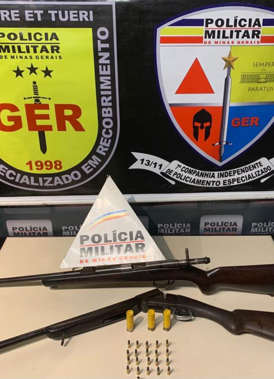 PM apreende armas de fogo em Itaúna