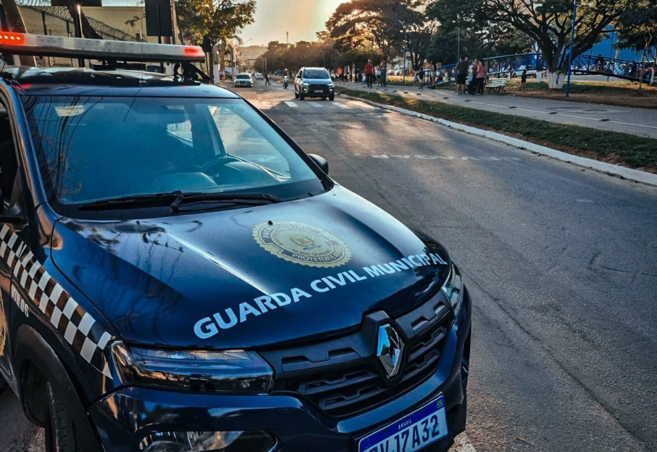 Guarda Civil Municipal prende homem por manter esposa em cárcere privado