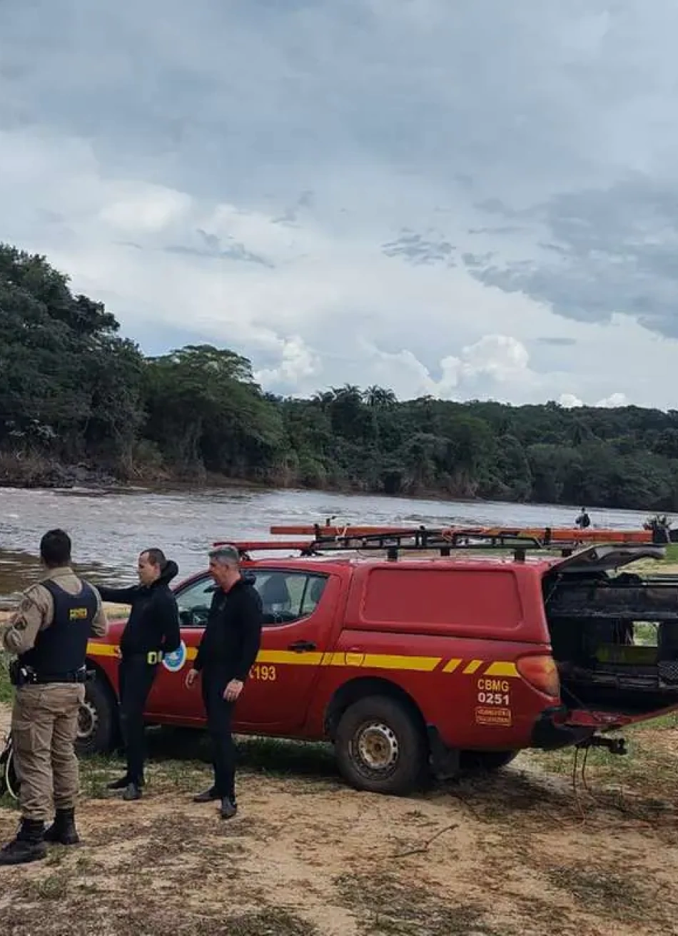 Bombeiros procuram por jovem que se afogou em um rio no município de Conceição do Pará