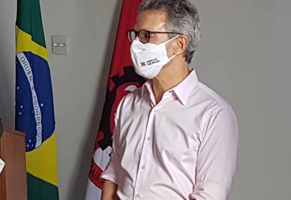 Zema anunciou neste sábado que governo de Minas vai utilizar 400 mil doses estocadas da vacina Coronavac em crianças