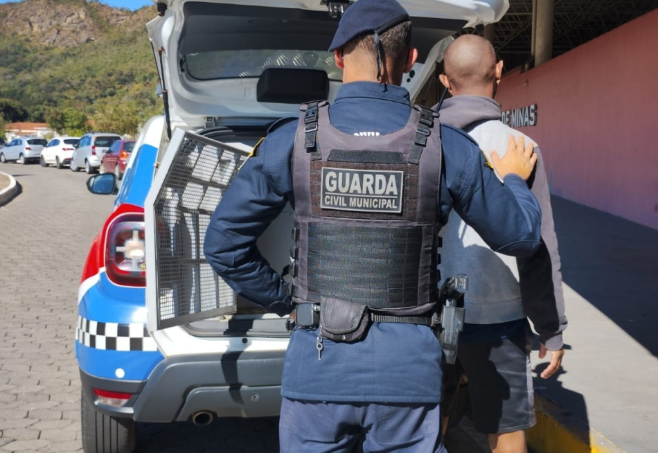 Guarda Civil Municipal cumpre dois mandados de prisão em ações distintas