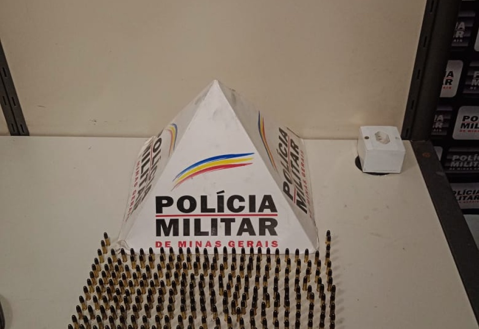 Polícia Militar apreende mais de 200 munições calibre .22 em Divinópolis